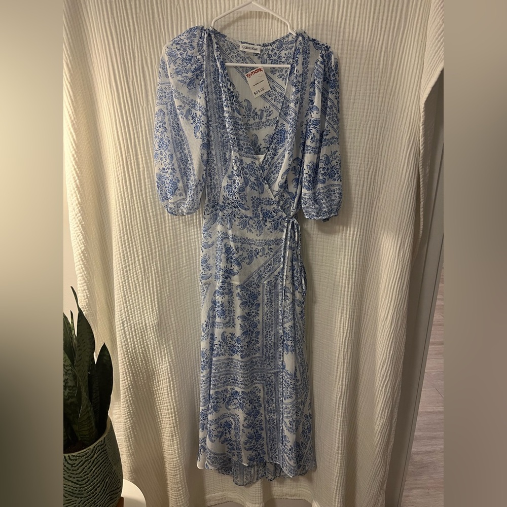 CALVIN KLEIN wrap dress
